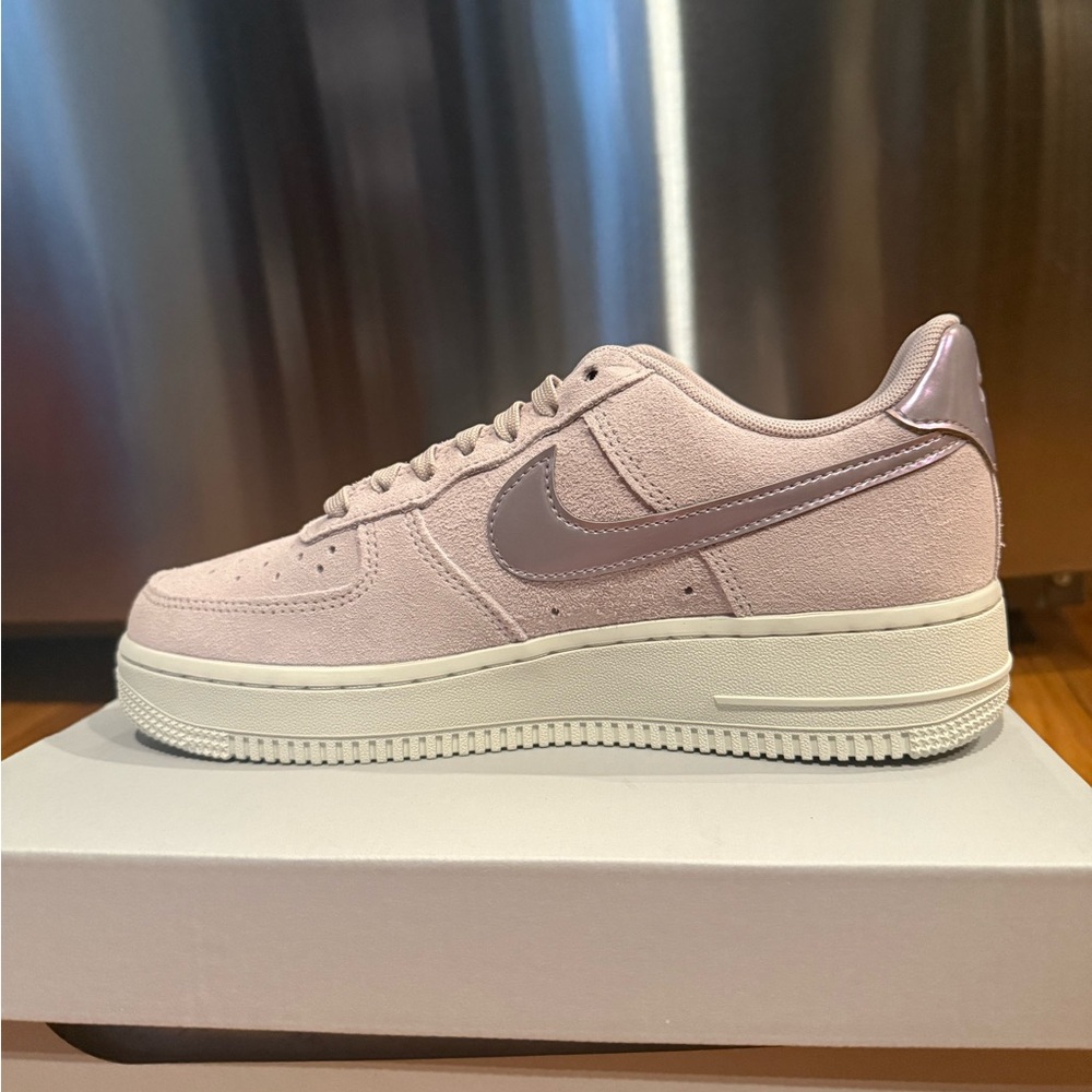 Nike Women's Blush Sneakers - Picture 2 of 6